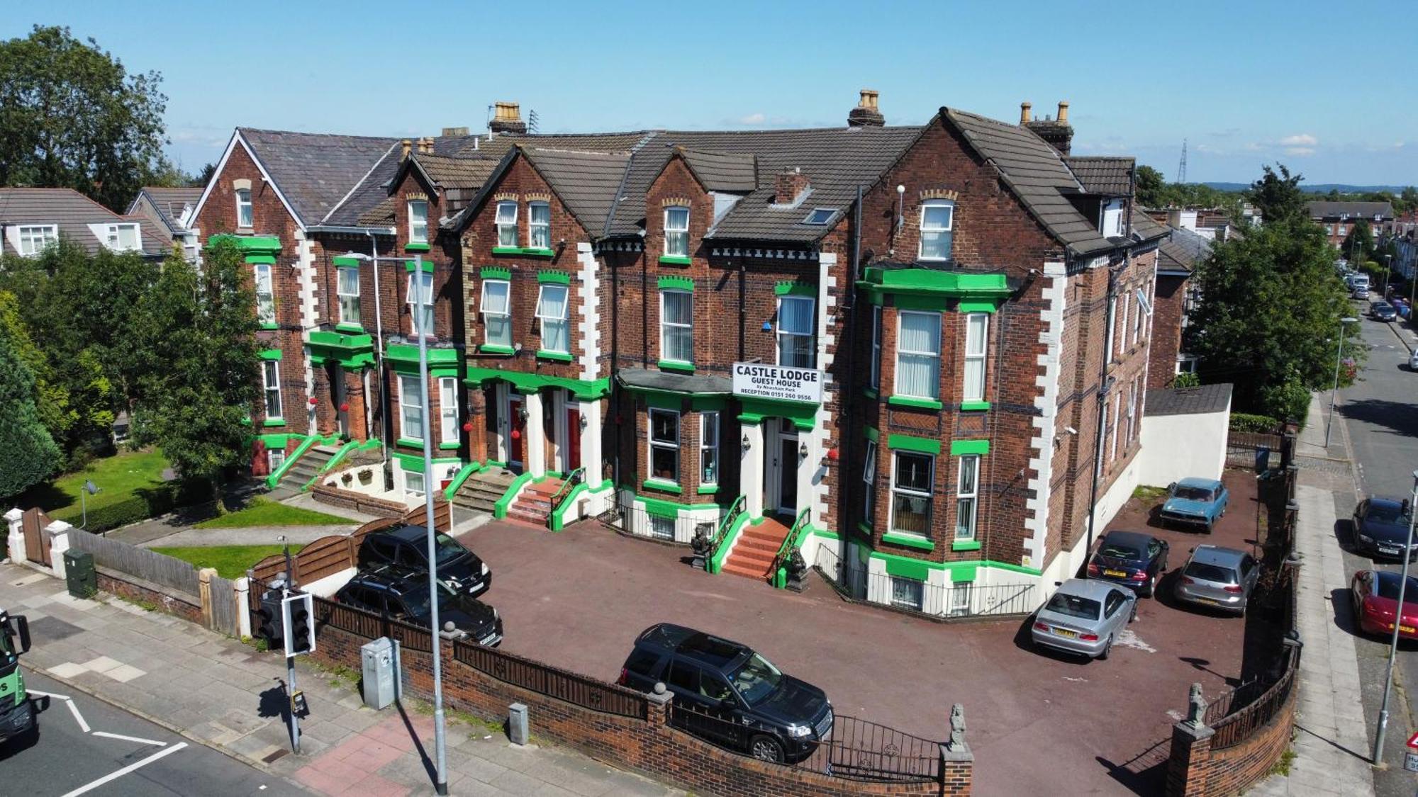 Castle Lodge Guest House 86-88 Sheil Rd L6 3Af Liverpool Exterior photo